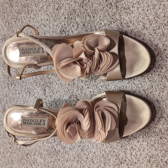 Badgley Mischka Heels - Picture 2 of 9